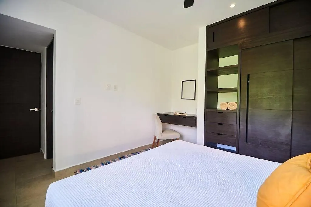 Apartment Serene Private Rooftop Jacuzzi Penthouse 2 Pools 5 Min To Beach + Gym Tulum