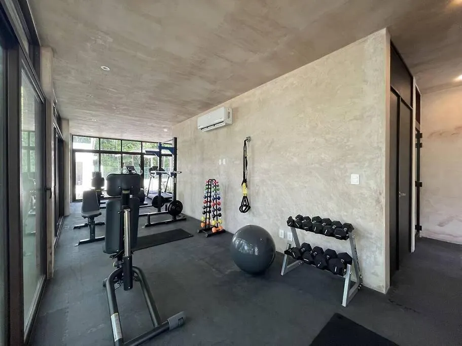 Serene Private Rooftop Jacuzzi Penthouse 2 Pools 5 Min To Beach + Gym Tulum