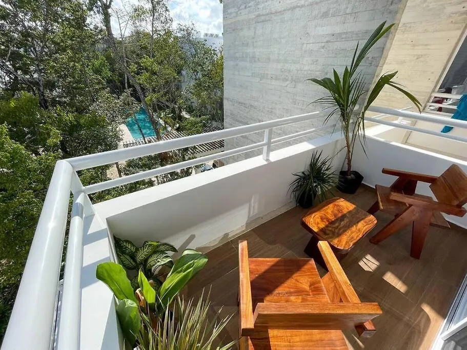 Apartment Serene Private Rooftop Jacuzzi Penthouse 2 Pools 5 Min To Beach + Gym Tulum