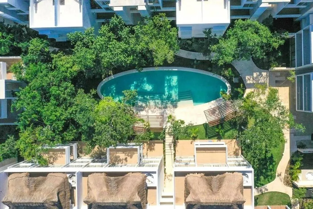 Apartment Serene Private Rooftop Jacuzzi Penthouse 2 Pools 5 Min To Beach + Gym Tulum